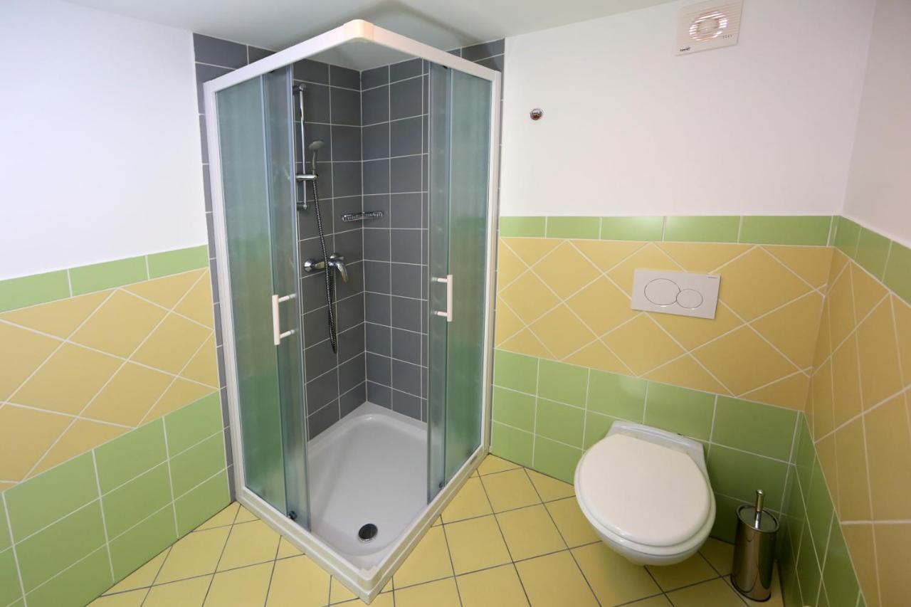 Sobe Grabar Bed & Breakfast Ptuj Bagian luar foto