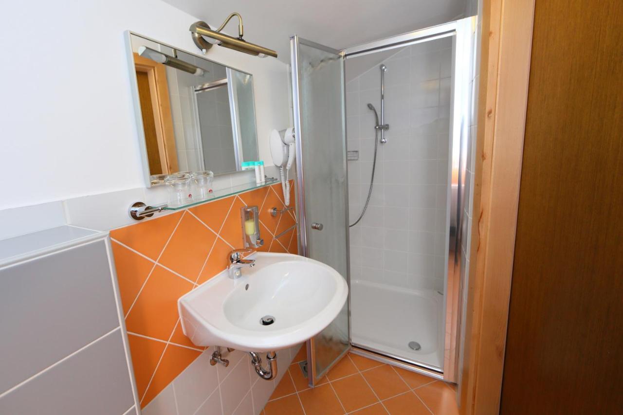 Sobe Grabar Bed & Breakfast Ptuj Bagian luar foto
