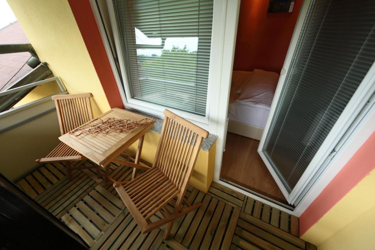 Sobe Grabar Bed & Breakfast Ptuj Bagian luar foto
