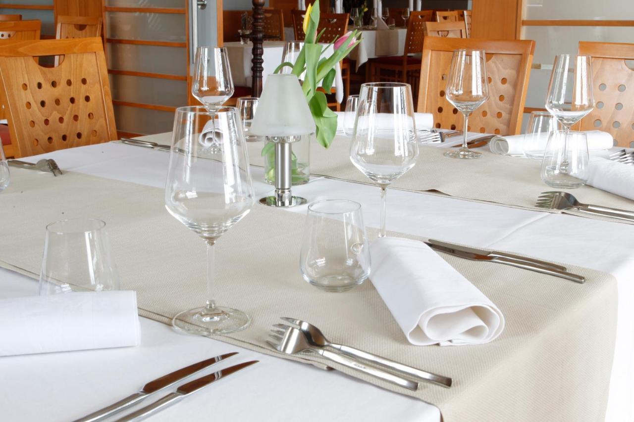 Sobe Grabar Bed & Breakfast Ptuj Bagian luar foto